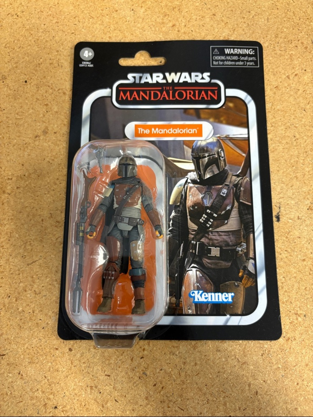 Star Wars Retro Collection The Mandalorian Beskar Kenner Action Figure Disney